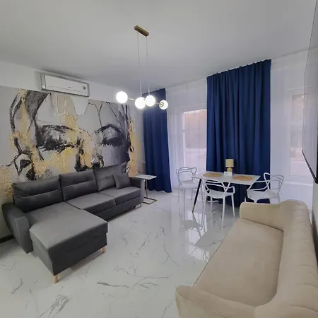 Apartment Jedlinka A *